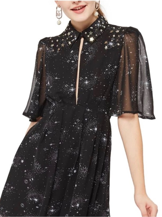 Topshop Dresses & Skirts - Topshop Black ✨ Celestial Star-Print bell Sleeve Fit & Flare Dress